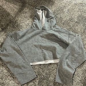 cropped hoodie